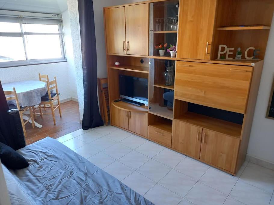 Raisin D'Or, T2, Parking, Piscine Apartment Agde Bagian luar foto